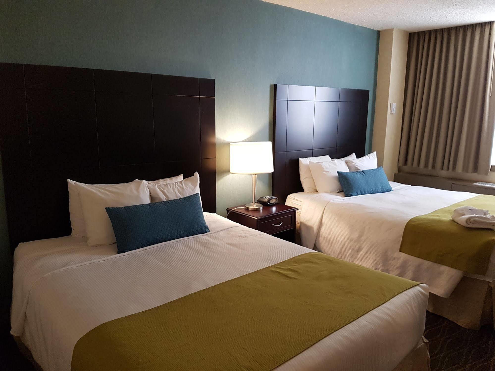 Best Western Plus Durham Hotel & Conference Centre Oshawa Eksteriør bilde